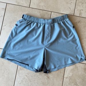 Lululemon men’s blue athletic shorts - size small